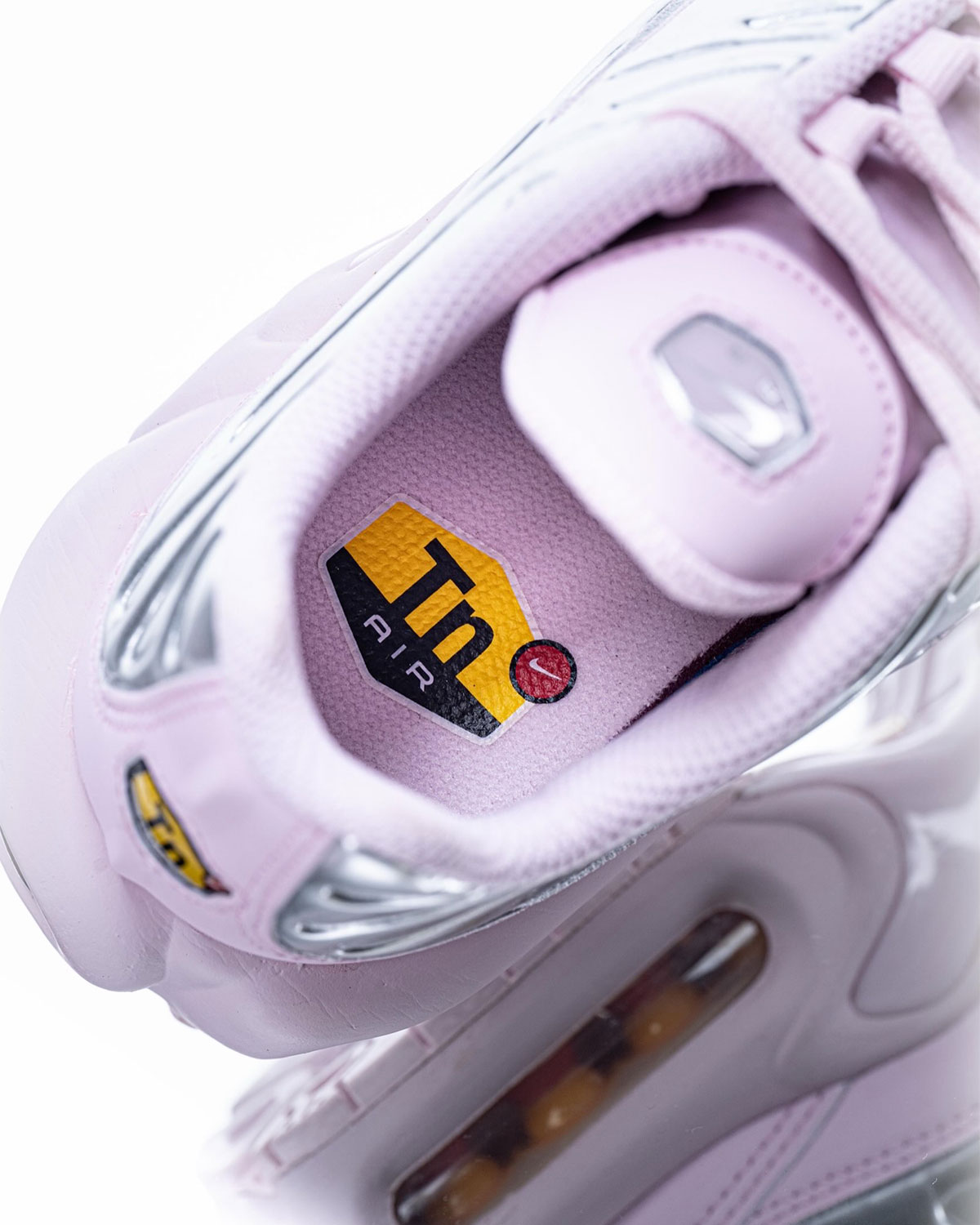 Nike Air Max Plus Metallic Silver Pink Iv2840 600 7