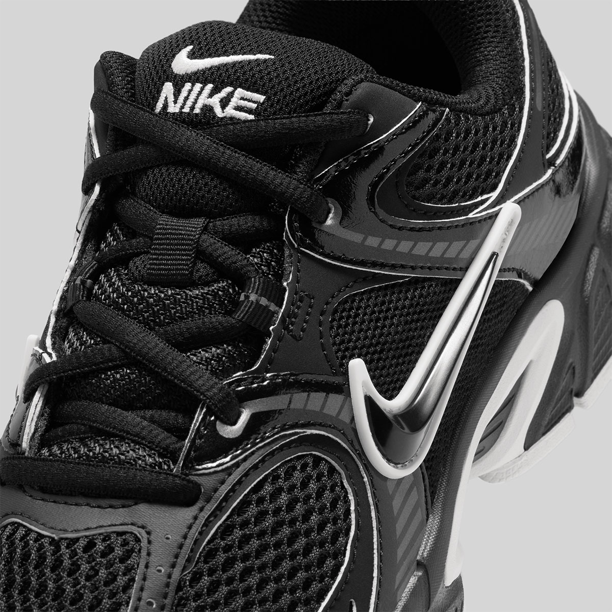 Nike V5 Rnr Womens Black White Hq7901 010 8