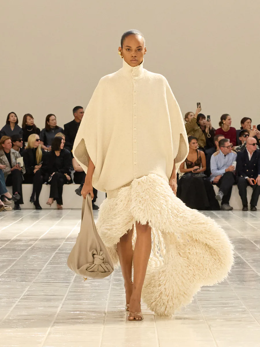 BALENCIAGA SUMMER 27 COLLECTION LOOK 8 SABRYNA