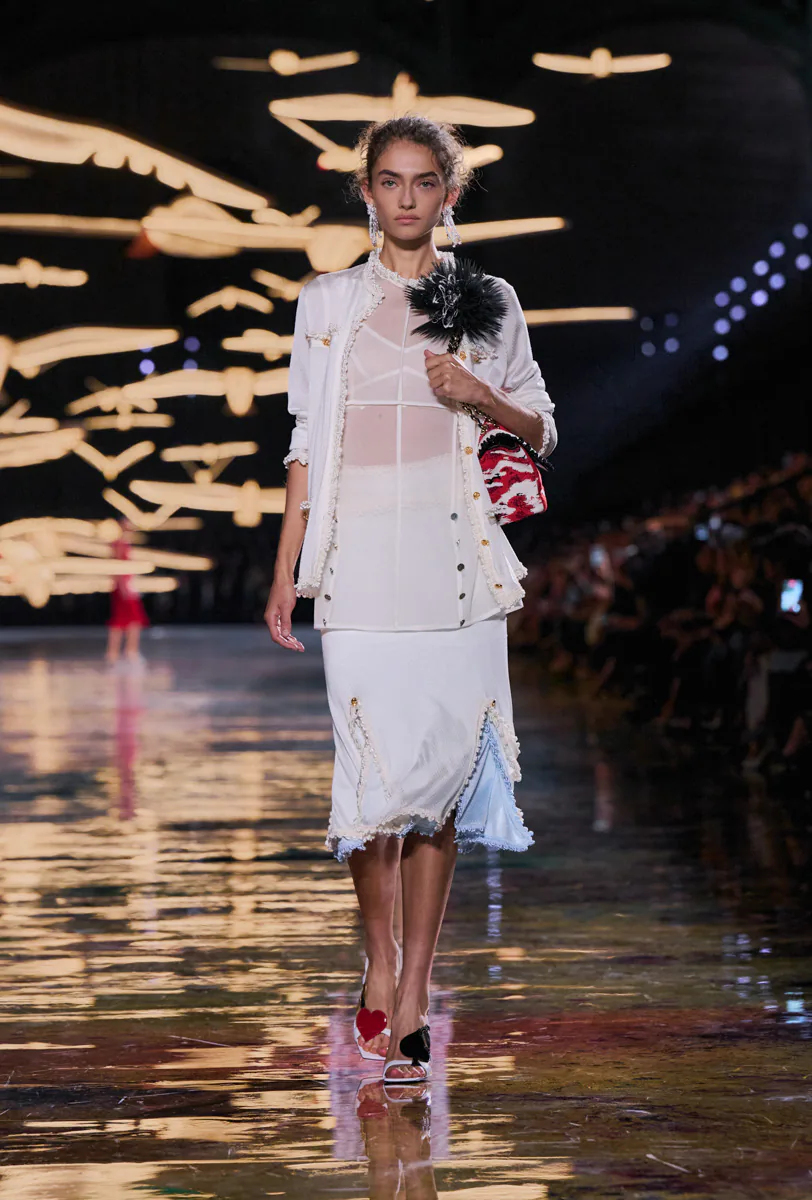 CHANEL SPRING 2027 LOOKS 10