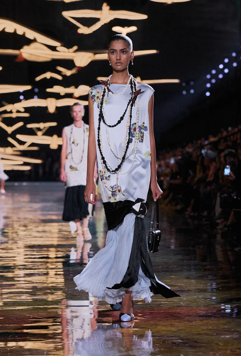 CHANEL SPRING 2027 LOOKS 13