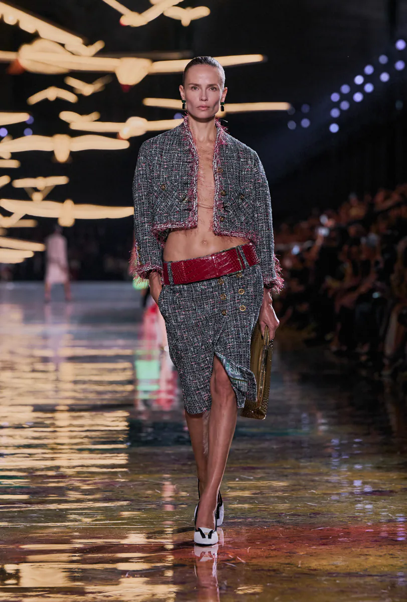 CHANEL SPRING 2027 LOOKS 19
