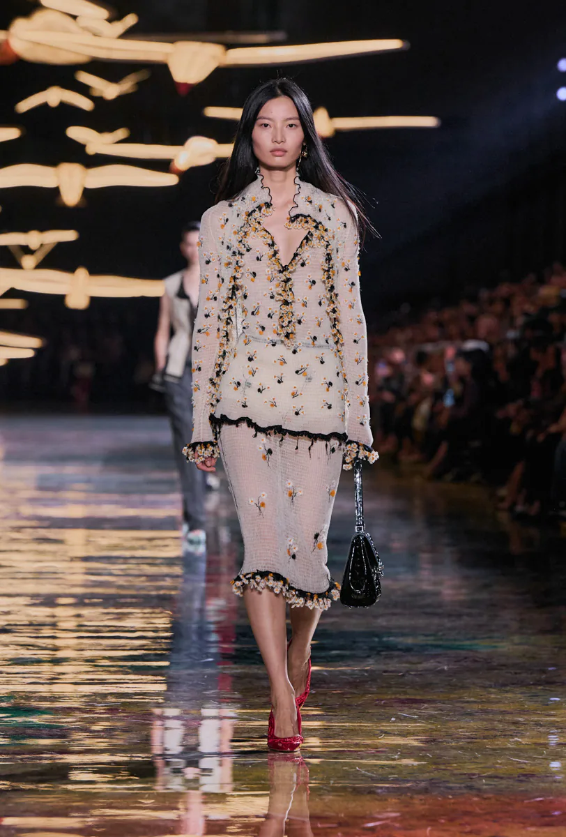 CHANEL SPRING 2027 LOOKS 2