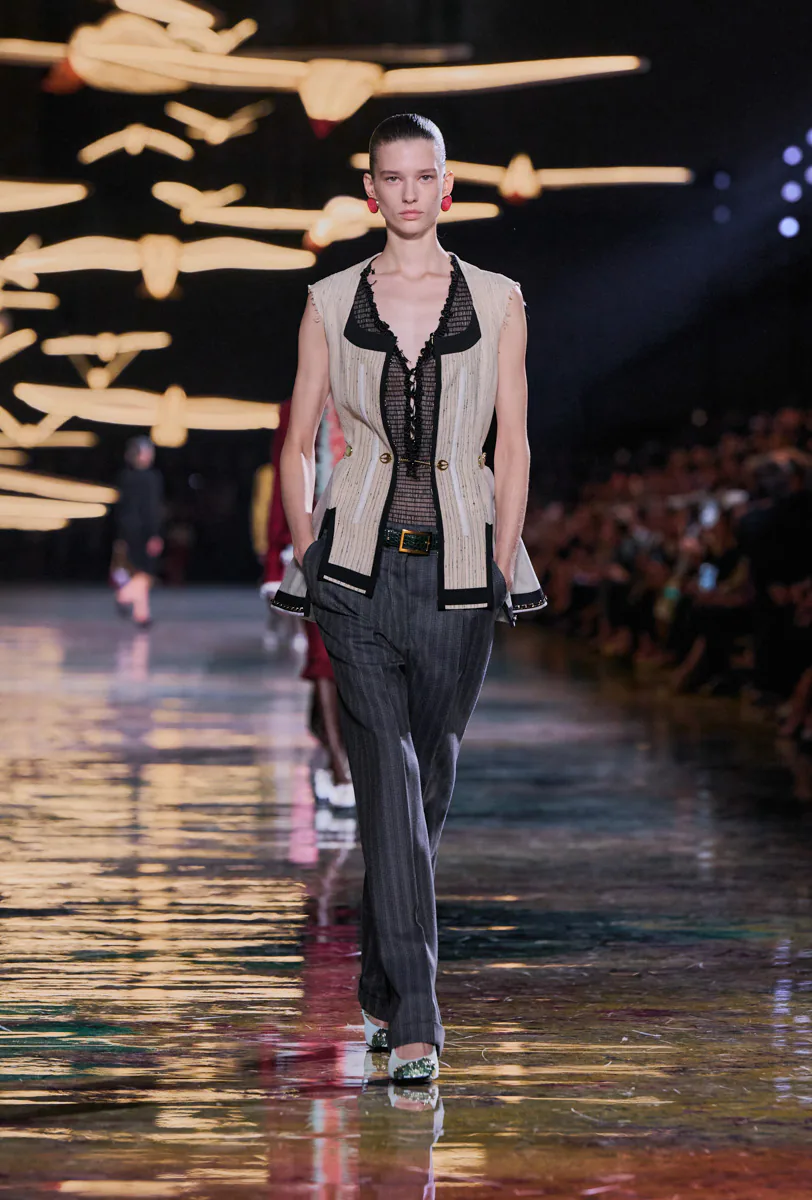 CHANEL SPRING 2027 LOOKS 3