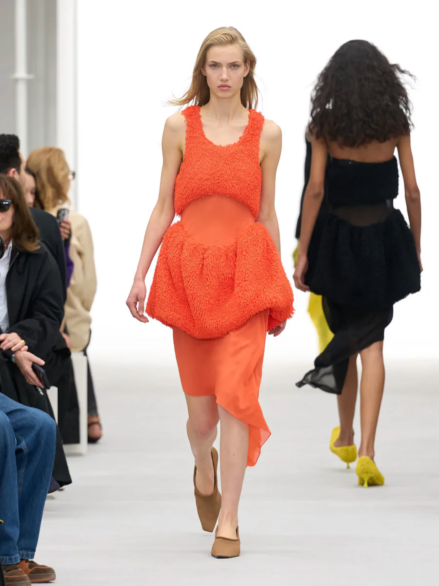 LOEWE SPRING 2027 Looks 14