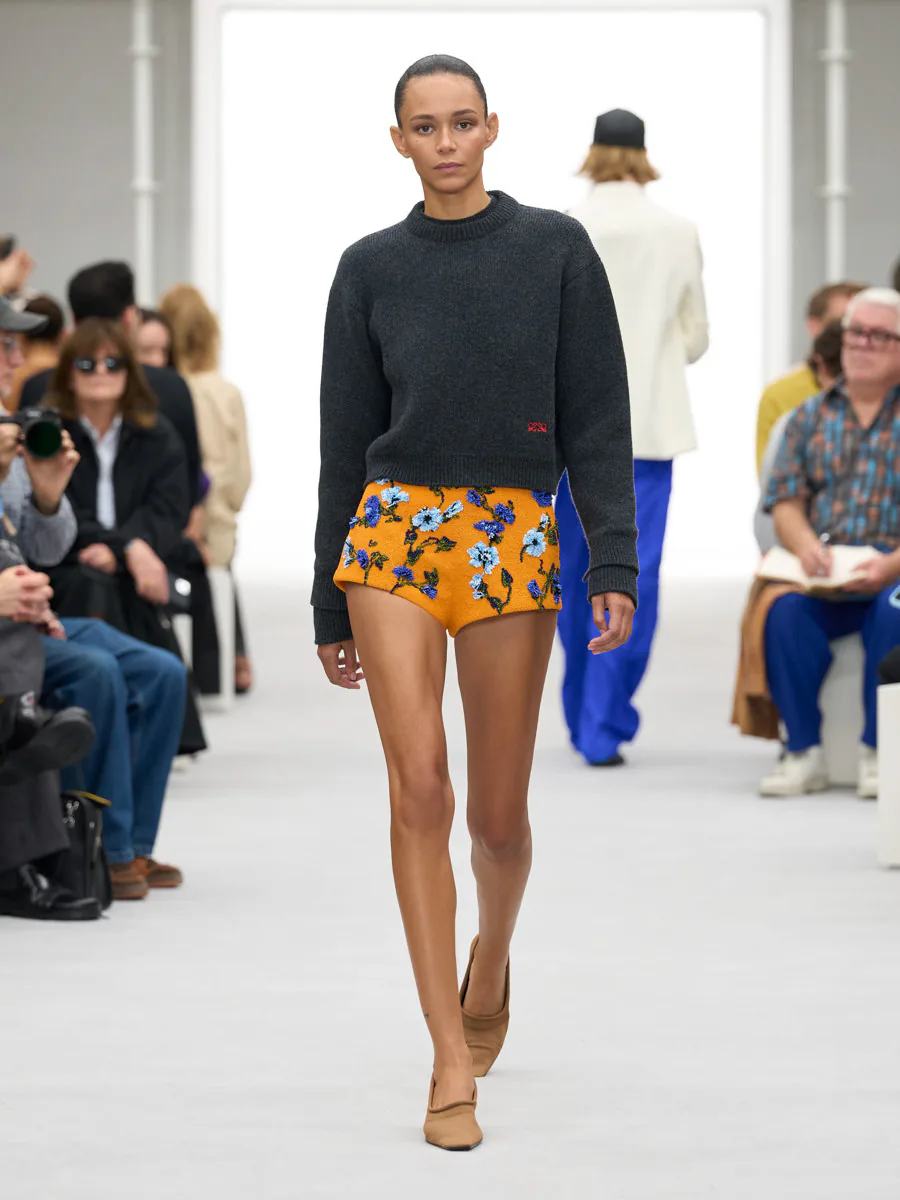 LOEWE SPRING 2027 Looks 16