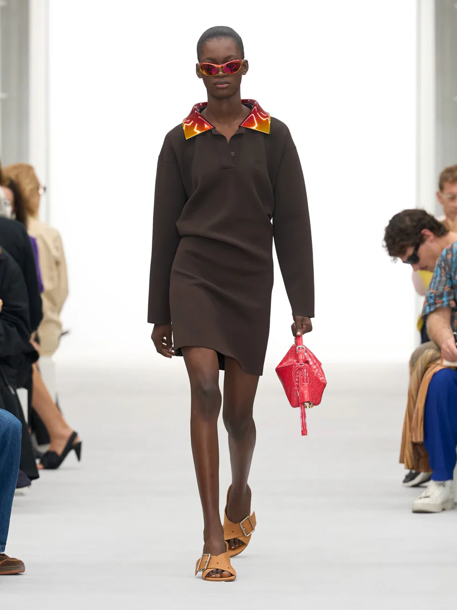 LOEWE SPRING 2027 Looks 3
