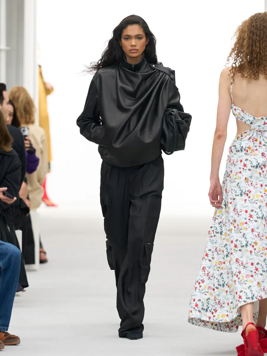 LOEWE SPRING 2027 Looks 8