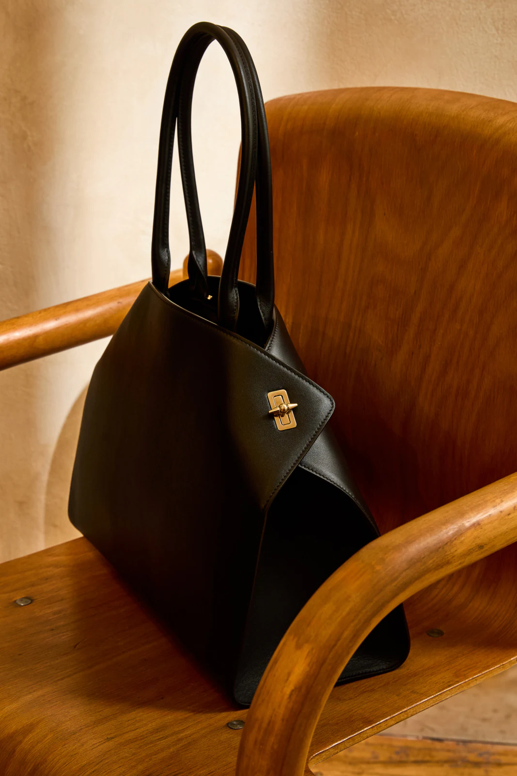 Cartier Clash de Cartier Large Tote Bag, Black