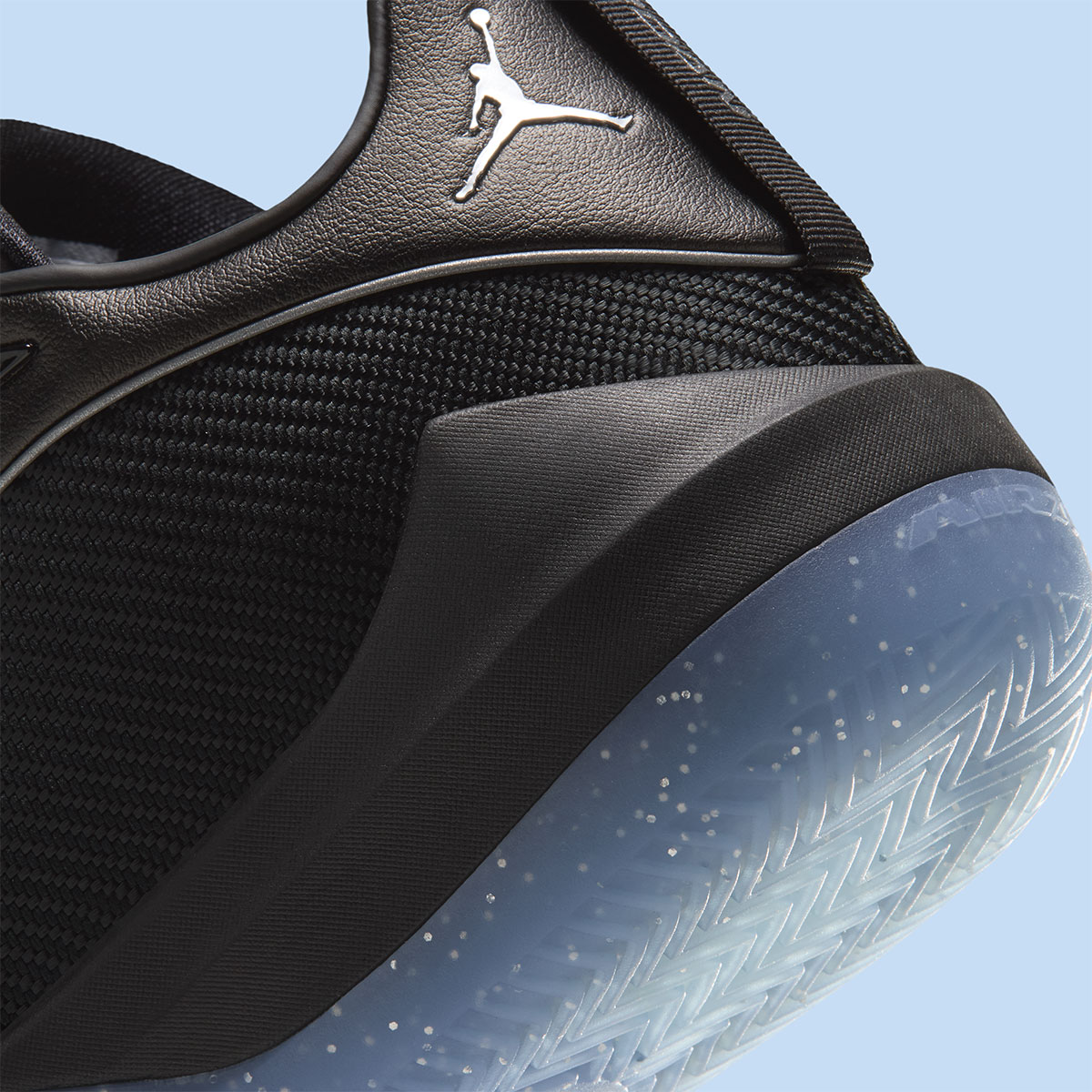 Jordan Triangle Black Metallic Silver Ib1154 002 9