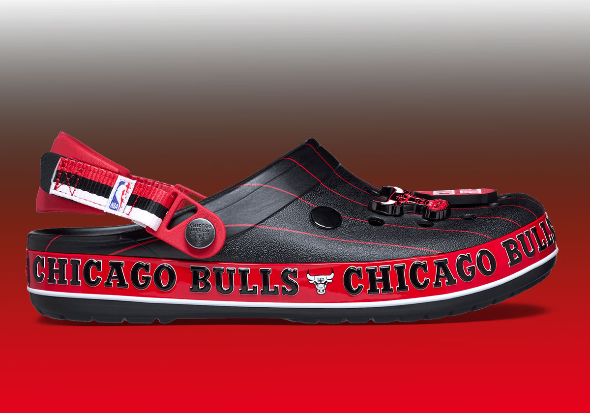 Nba Crocs Classic Clog Chicago Bulls 212803 90h 3