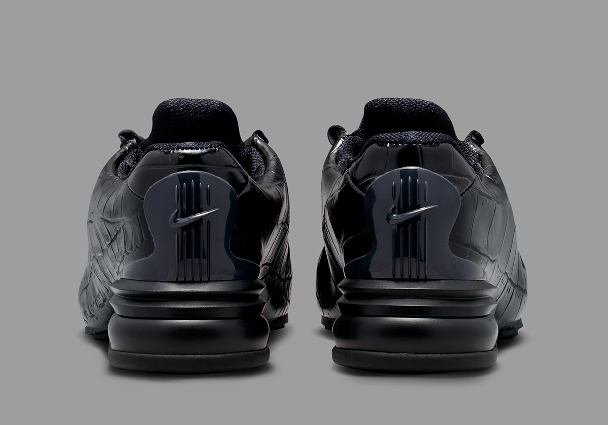 Nike Air Max Dolce Black Leather Croc 6